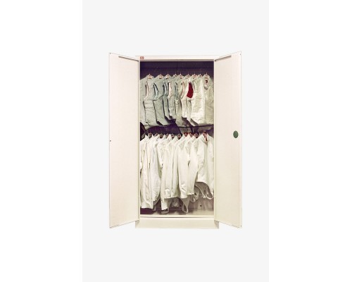  CLOTHING CABINET
